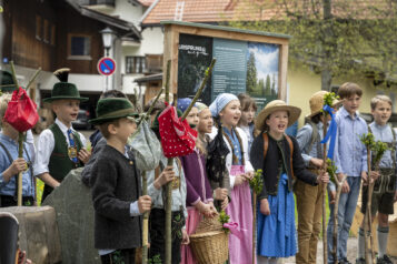 Die Gesangseinlagen der SchülerInnen sorgten für eine ausgelassene Stimmung.