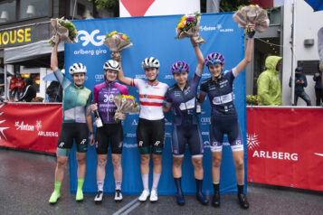 Die Siegerinnen der Damen: 5. Ventker Lydia, 3. Deborah Veermann, 1. Leila Gschwentner (AUT), 2. Elisa Winter (AUT), 4. Amelie Cooper (AUT) vl