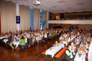 Der 14. Kufsteiner Starkbieranstich findet am Freitag, dem 22. März 2024 im Stadtsaal statt.
