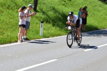 Der Favorit Raphael Petrovic hatte ganze sieben Minuten Vorsprung auf den Zweitplatzierten Roland Ziegaus.