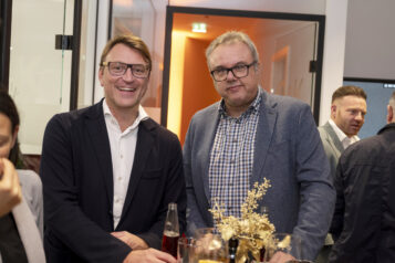 Auf dem Bild v. l. n. r.: Florian Schletterer (GF Kufgem) und Wolfgang Gschwentner (GF Stadtwerke Kufstein)